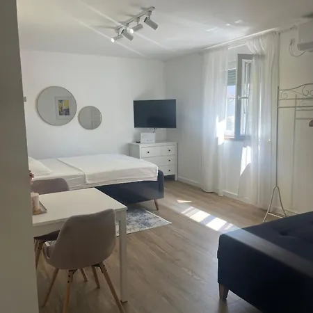 Διαμέρισμα Beoair *